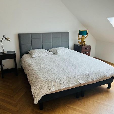 شقة Elegant T4 Centre Reims/Parking Prive المظهر الخارجي الصورة